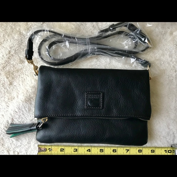 Dooney & Bourke Handbags - 🖤Florentine Dooney & Bourke clutch/wristlet🖤
